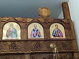 Иконостас в село Чурен